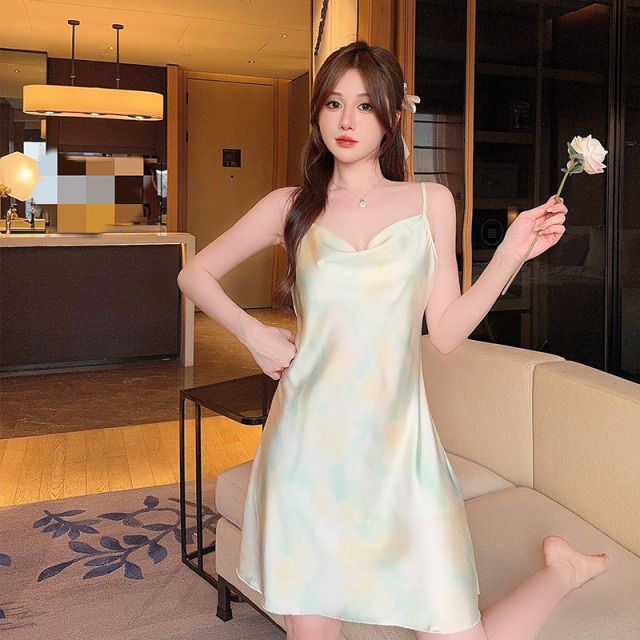 10734261.培蒙新款睡衣夏季薄款性感冰丝高级感纯欲风新款吊带睡裙女款