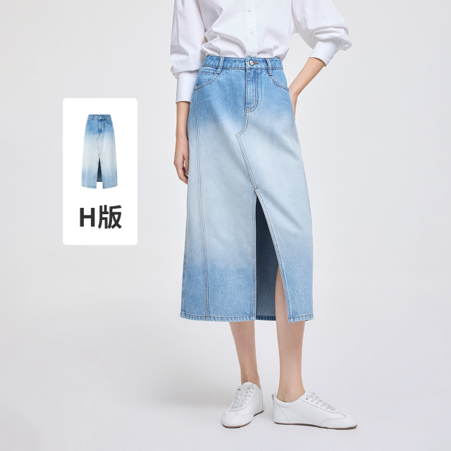 12547542.意大利小帆船 春25夏前开叉时尚水洗渐变牛仔长裙女士半截裙