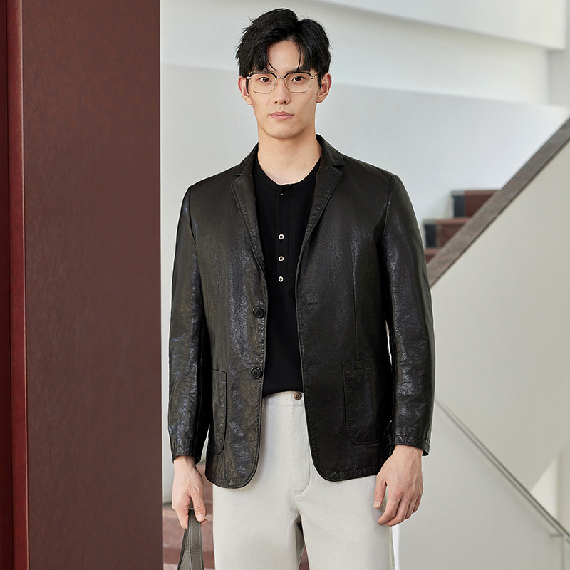 12719817.【线下同款】兽王男士秋冬新款单皮皮衣西装领纽扣青年男简约西服款