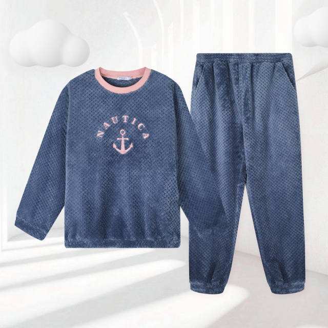 11594260.Nautica Intimates【软绒亲肤】睡衣女冬款加绒圆领套装