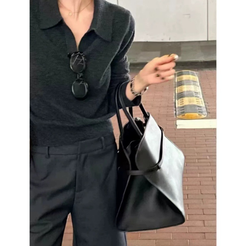 12698392.牧冬羊老钱风半开领纯色针织衫