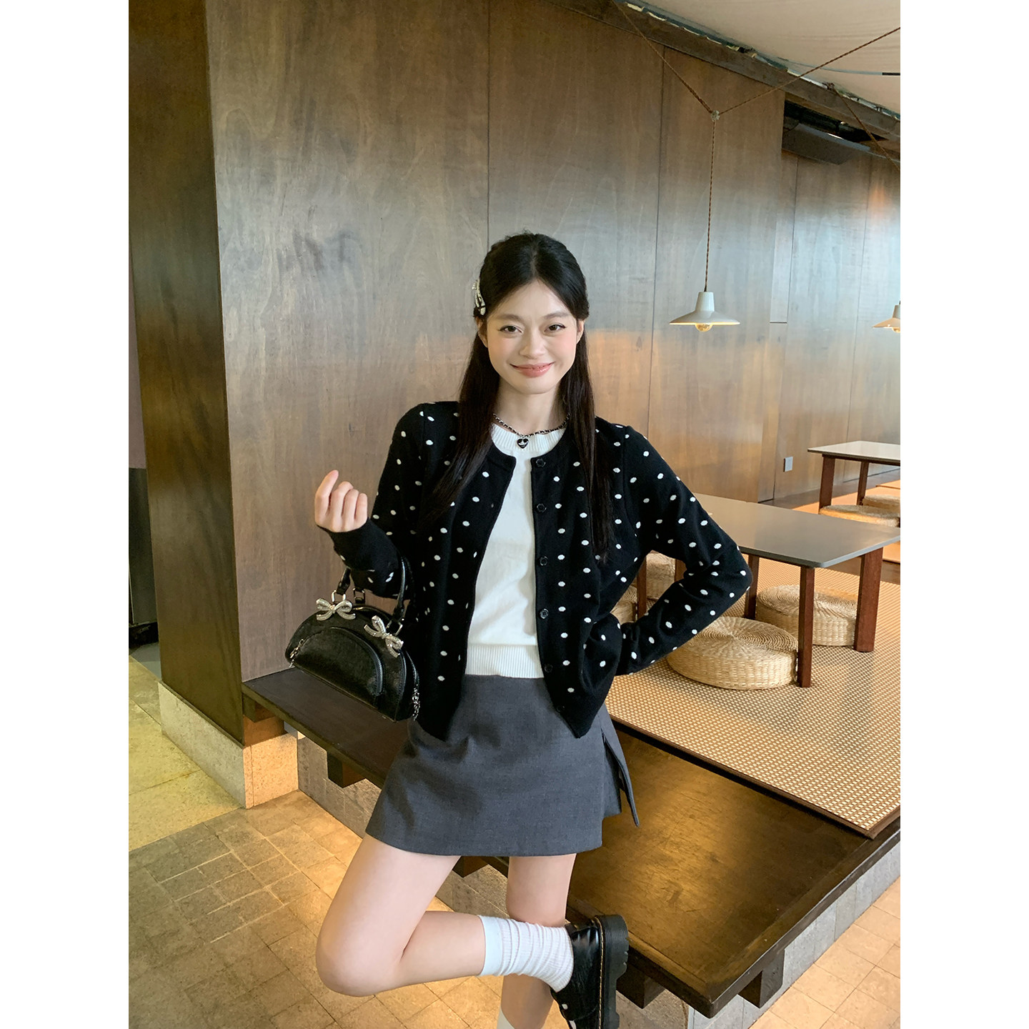 13775715.牧冬羊圆领波点巨好看针织短外套