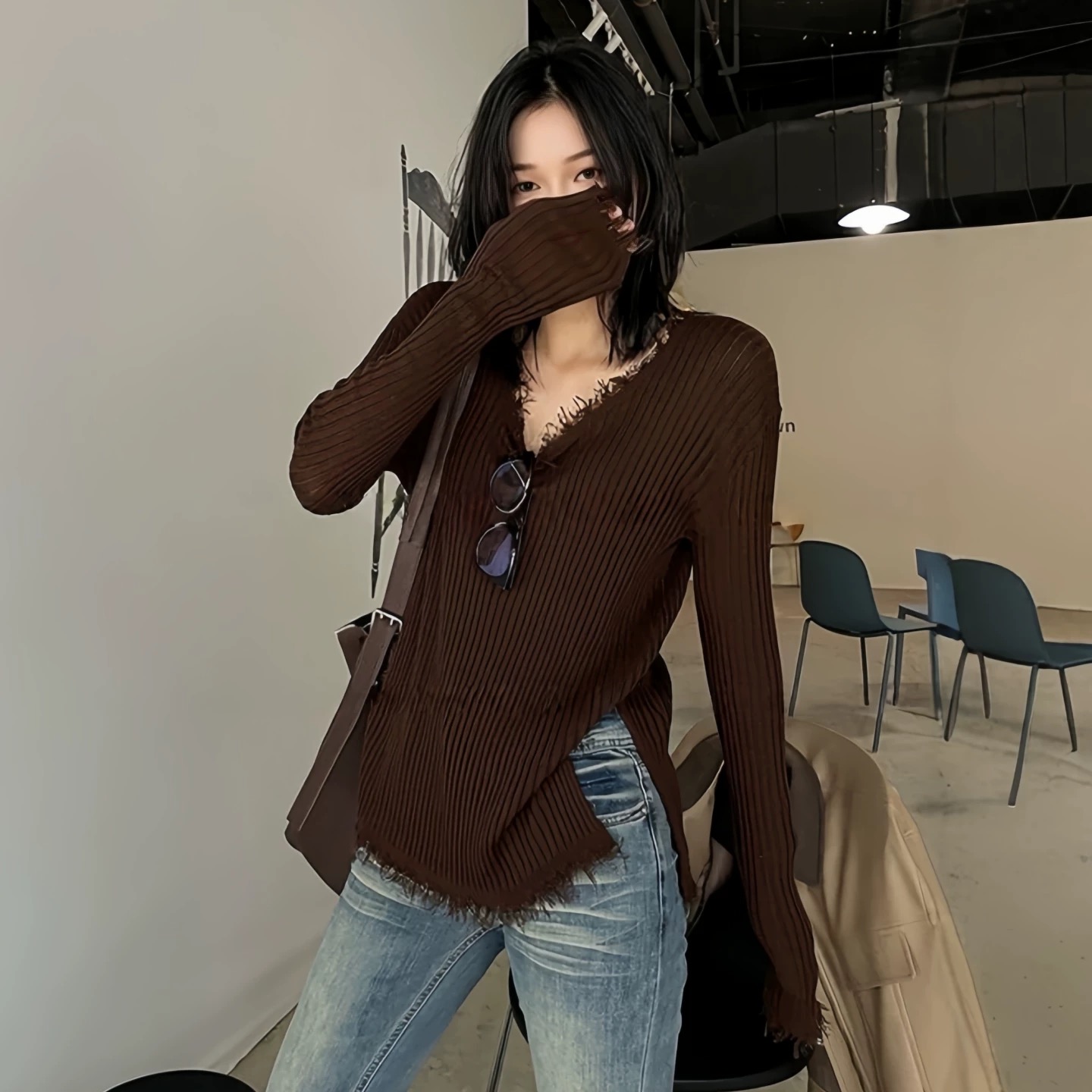 13775703.牧冬羊精纺羊毛须须坑条中长款针织衫