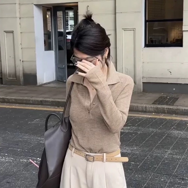 13819303.牧冬羊精纺羊毛翻领人字纹针织衫