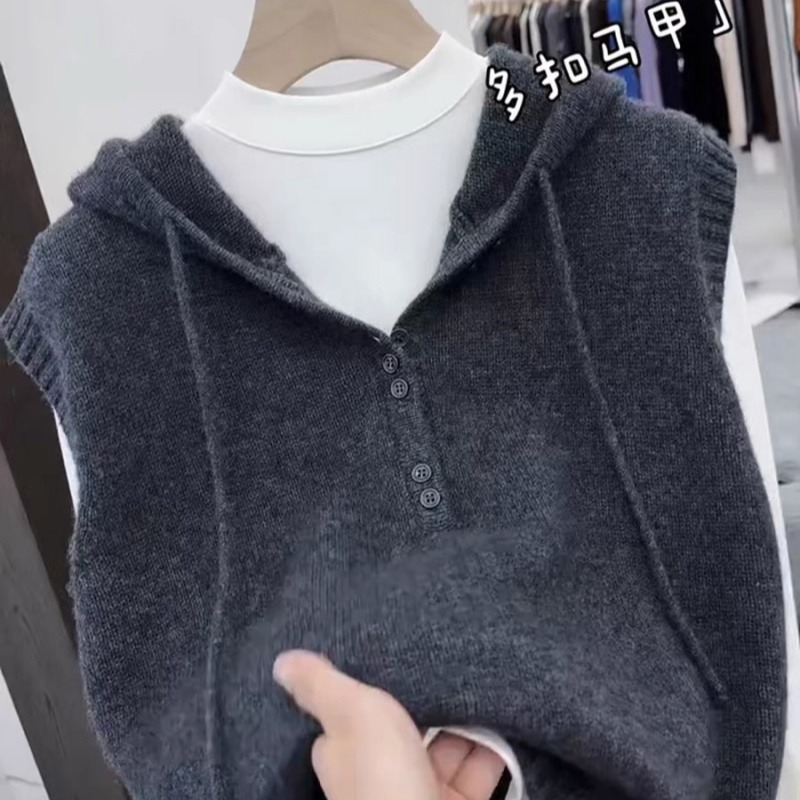 13819294.【100%羊毛】牧冬羊连帽半扣休闲风羊毛马甲