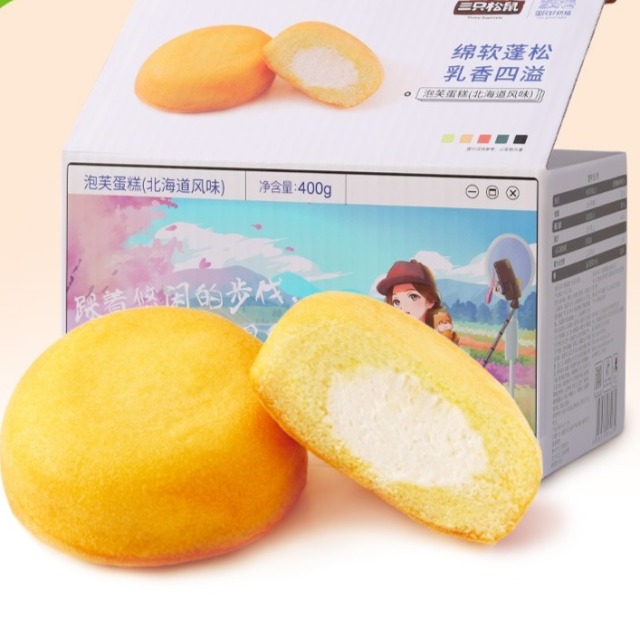 12686440.【爆款直降】【三只松鼠】国民好烘焙_泡芙蛋糕/北海道风味/400gx2箱