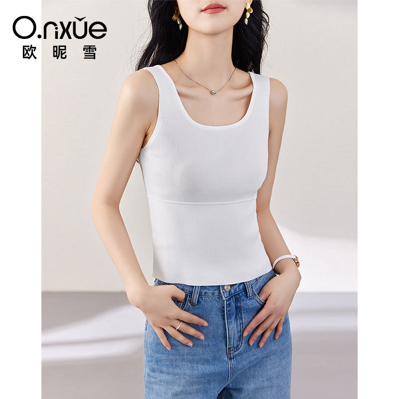 9161970.欧昵雪【简约性感吊带背心】夏季新品时尚U型领修身女士打底衫