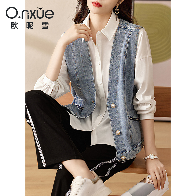 8861887.欧昵雪新款时尚百搭休闲马甲宽松韩版上衣女复古牛仔马甲无袖潮