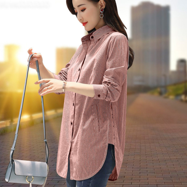 8870345.七玻威女款春秋时尚减龄简约翻领条纹衬衫【七玻威女装1】