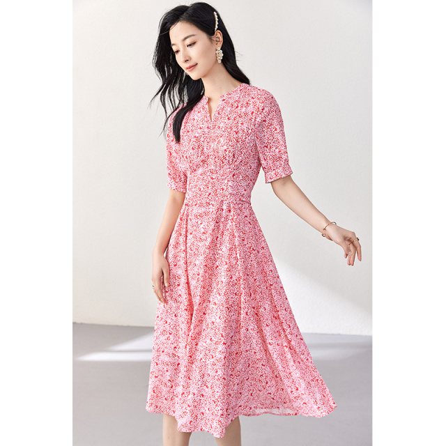 9161447.欧昵雪时尚蝴蝶点点碎花裙夏季新品浪漫风绑带交叉裙子温柔气质连衣裙女