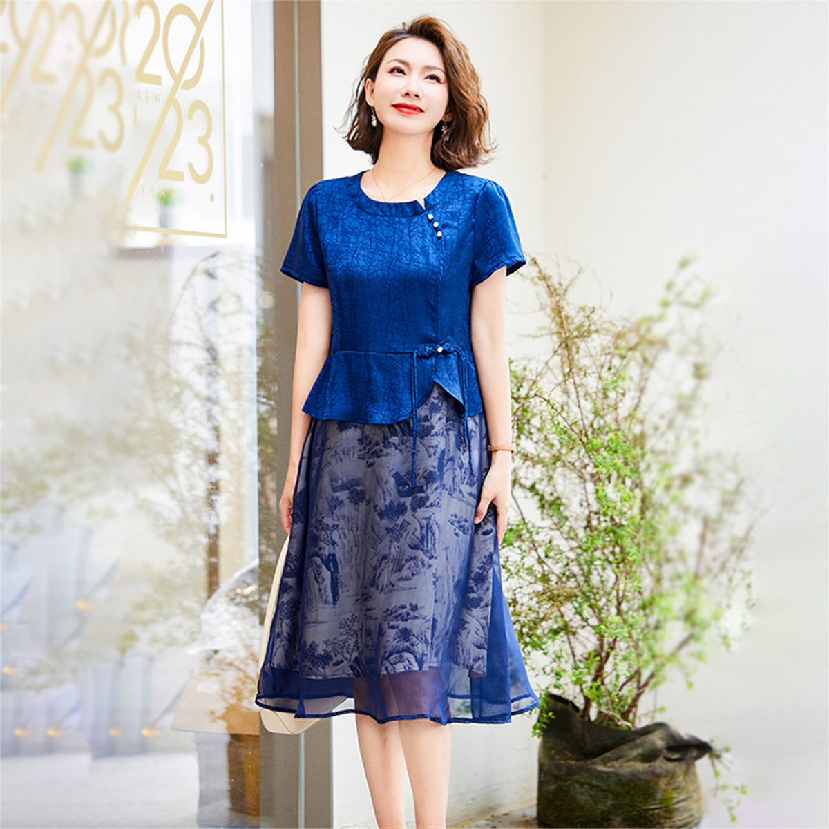 9444109.中老年女装短袖连衣裙夏季妈妈休闲时尚薄款雪纺裙