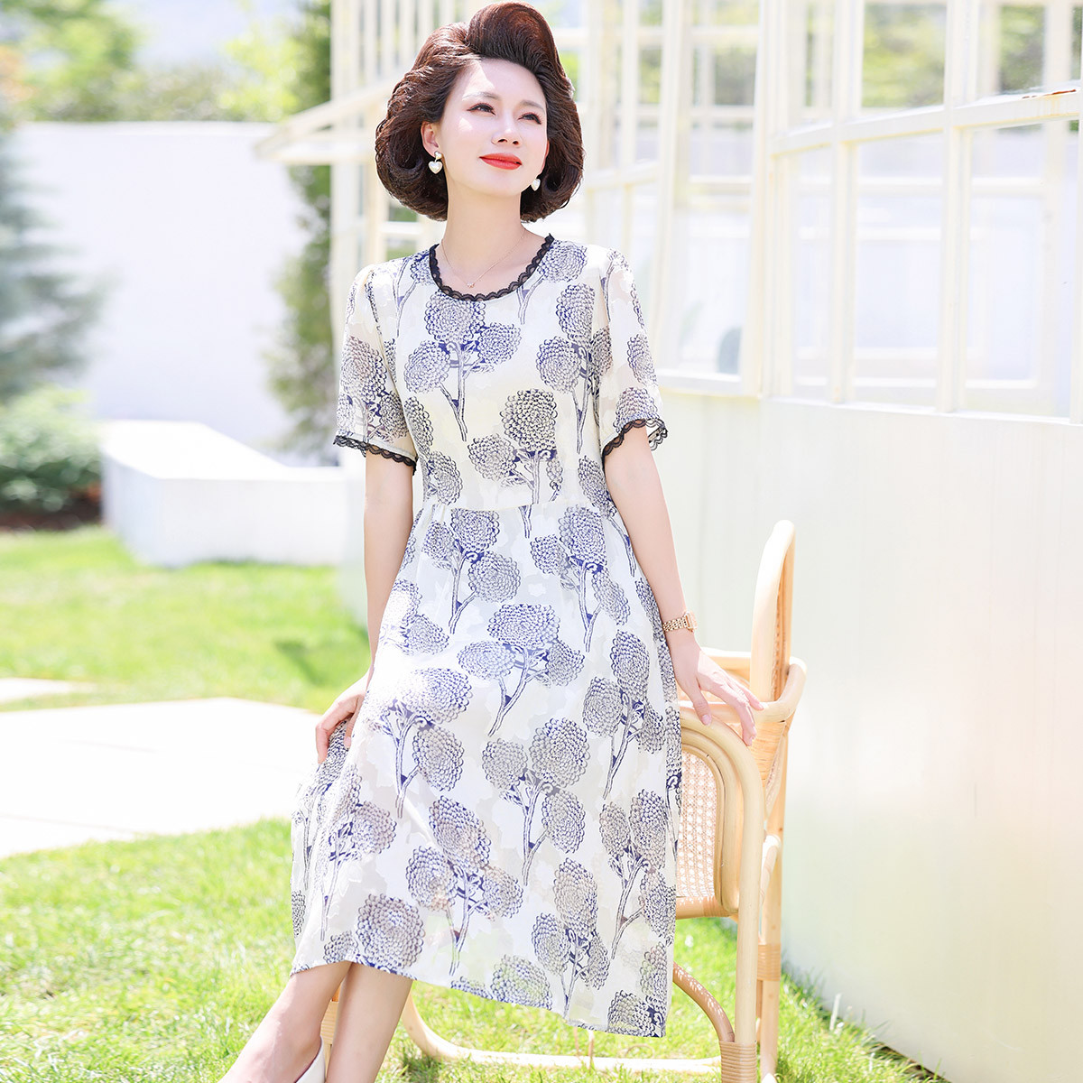 12201228.中老年女装夏季气质连衣裙妈妈夏装薄款短袖过膝裙子