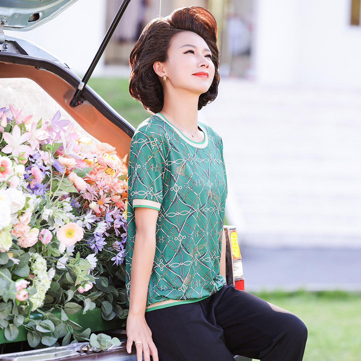13699686.【店铺好货】中老年女装夏季时尚圆领T恤妈妈夏装薄款短袖小衫