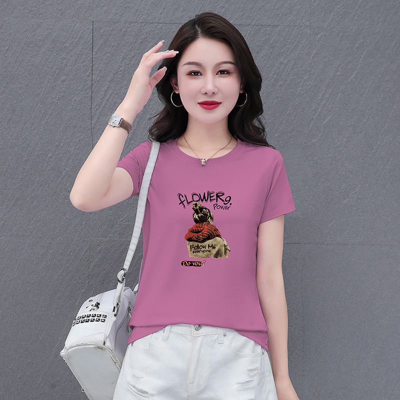 9310114.淘贝鼠女式夏季新款时髦减龄显瘦短袖T恤多色可选【淘贝鼠女装XJ】