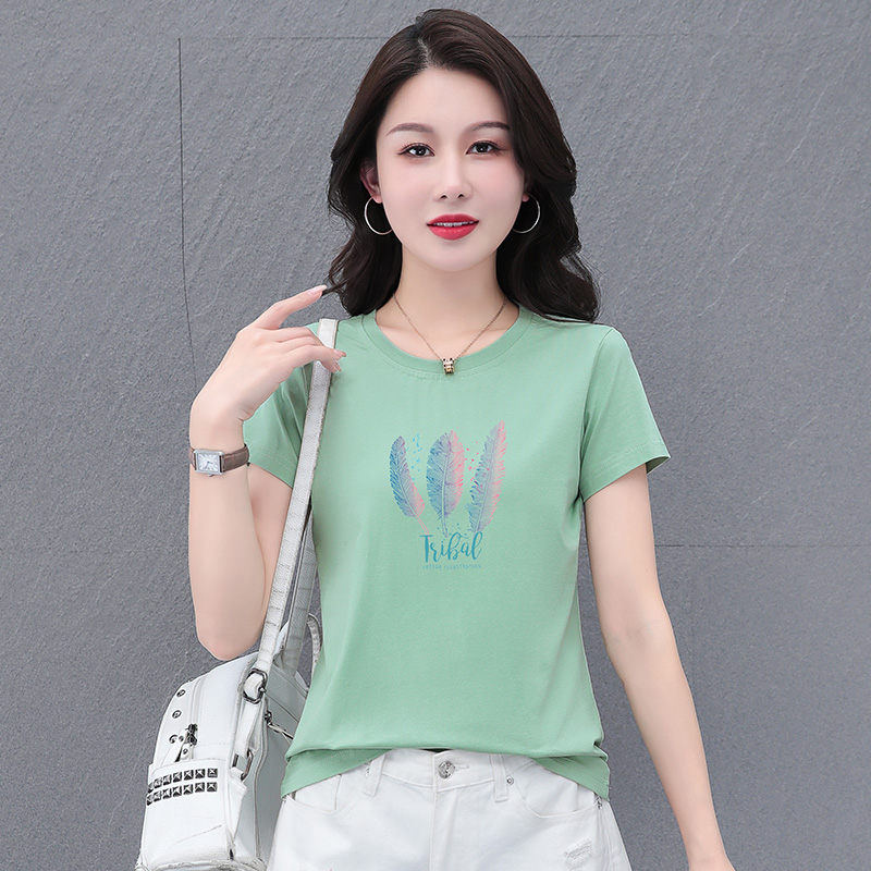 9310112.淘贝鼠女式夏季新款时髦减龄显瘦短袖T恤多色可选【淘贝鼠女装XJ】