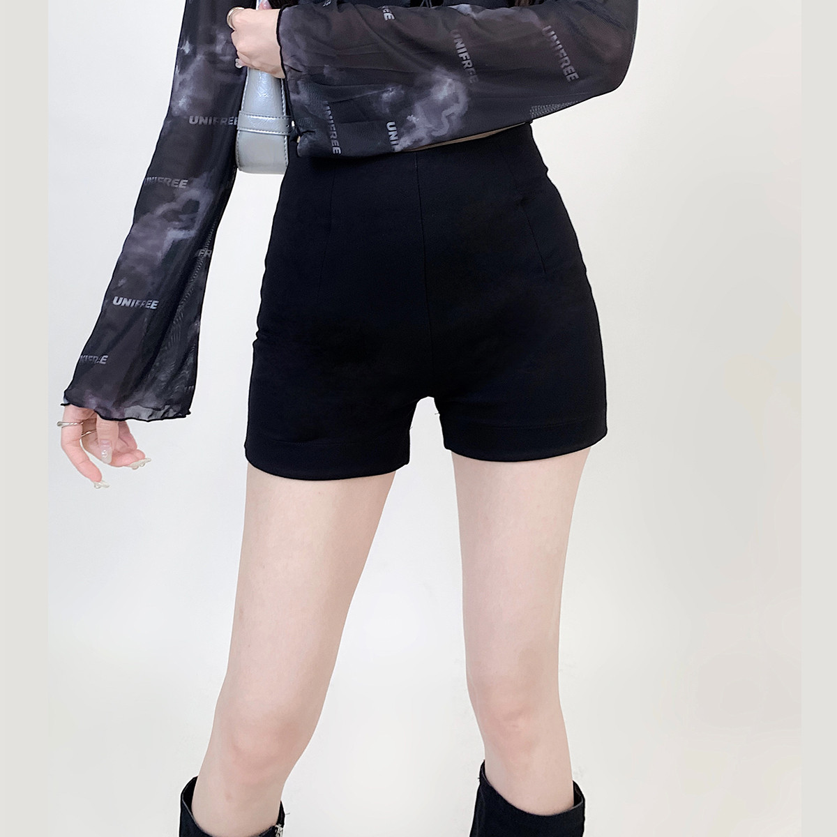 9313853.UNIFREE黑色夏季短裤女辣妹高腰紧腿包臀弹力百搭舒适打底裤热裤