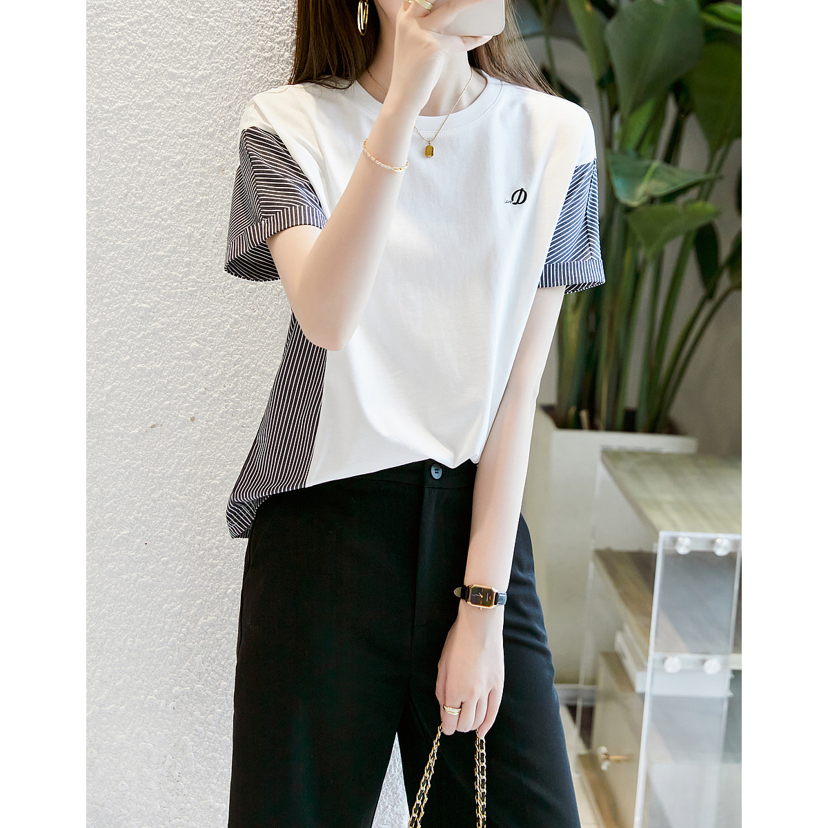 9368594.【上班穿搭】夏高支云感纯棉绣花短袖t恤女时髦撞色条纹女式t恤