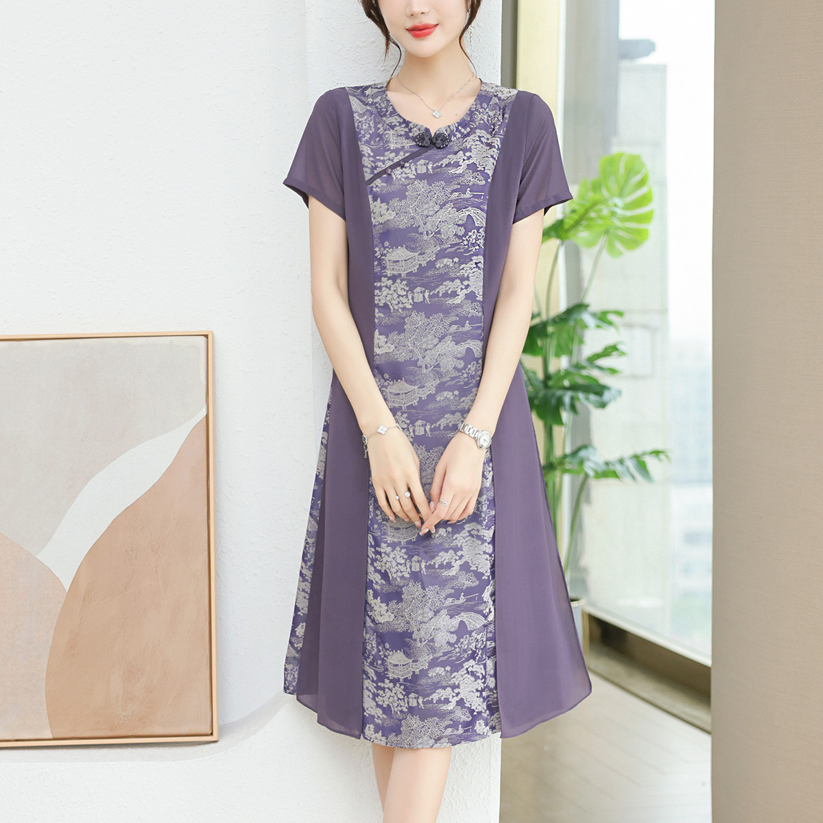 9441797.中年女士时尚中长款连衣裙夏季薄款短袖圆领裙子中老年妈妈气质裙