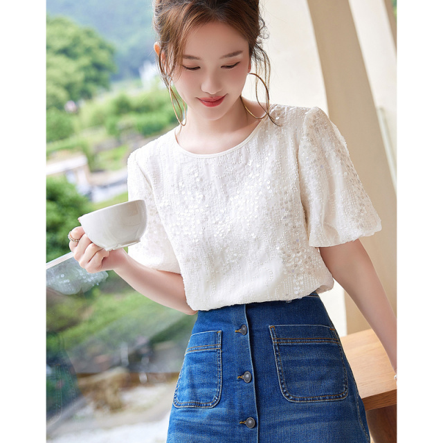 9400890.德玛纳甜美亮片光泽衬衫