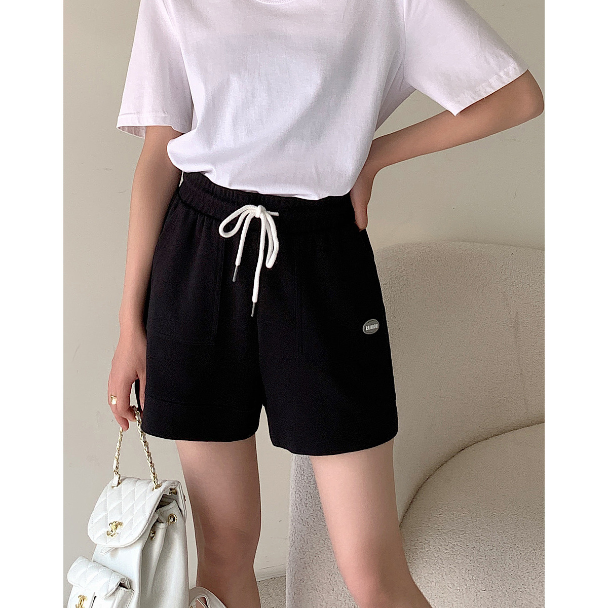 9585222.【棉质运动风短裤】夏季松紧腰口袋休闲裤子女短款
