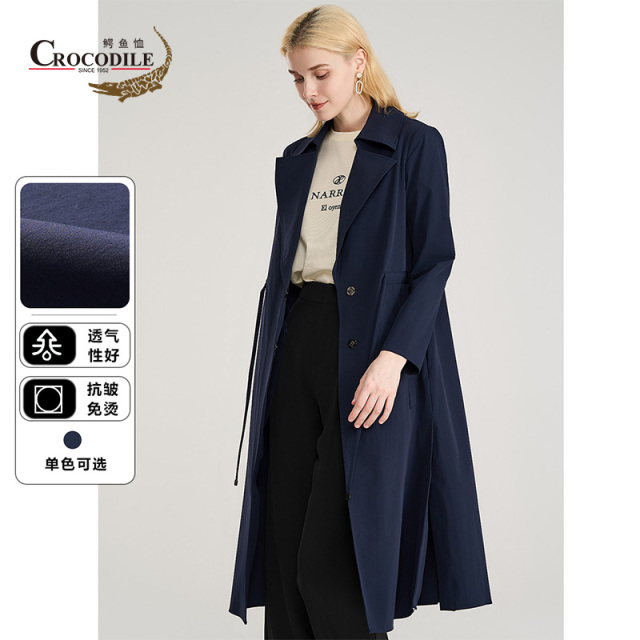 9673586.鳄鱼恤秋冬时尚经典抗皱易打理加长款西装领女式风衣外套女
