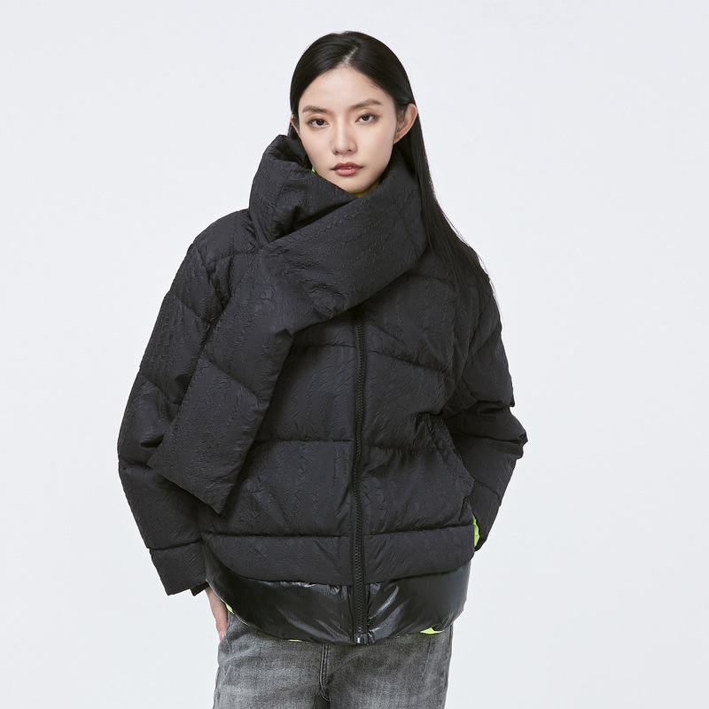9747142.拼接肌理中长款羽绒服