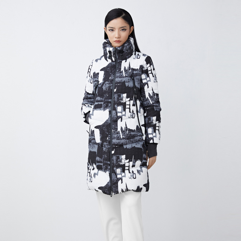 9747830.水墨晕染罗纹拼接长款羽绒服