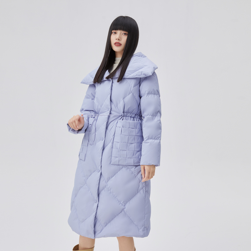 10917975.艾莱依编织口袋羽绒服女设计感小众长款气质翻领冬季外套