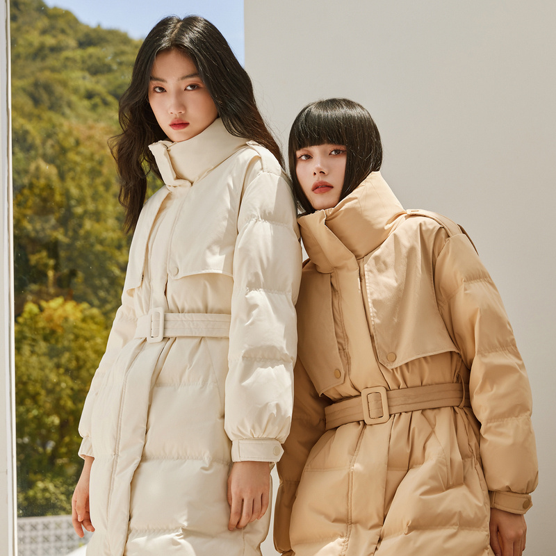 10917914.艾莱依秋冬羽绒服女中长款时尚鸭绒设计风衣外套