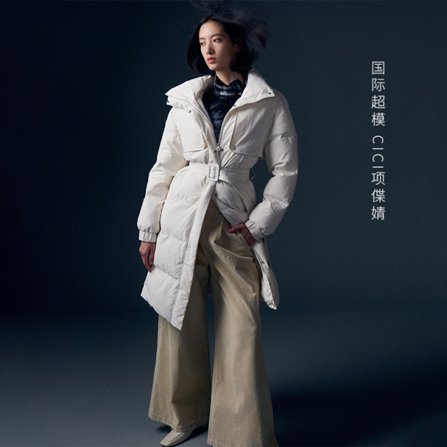 10917914.艾莱依秋冬羽绒服女中长款时尚鸭绒设计风衣外套