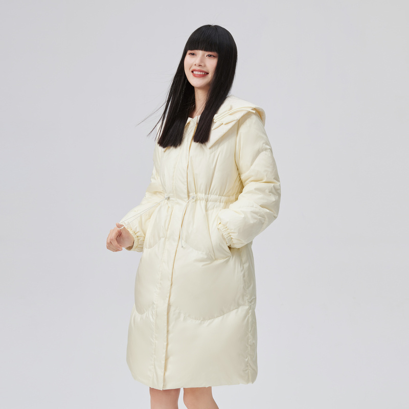 10918048.艾莱依大翻领羽绒服女冬季白鸭绒时尚蝴蝶粉色厚款长外套