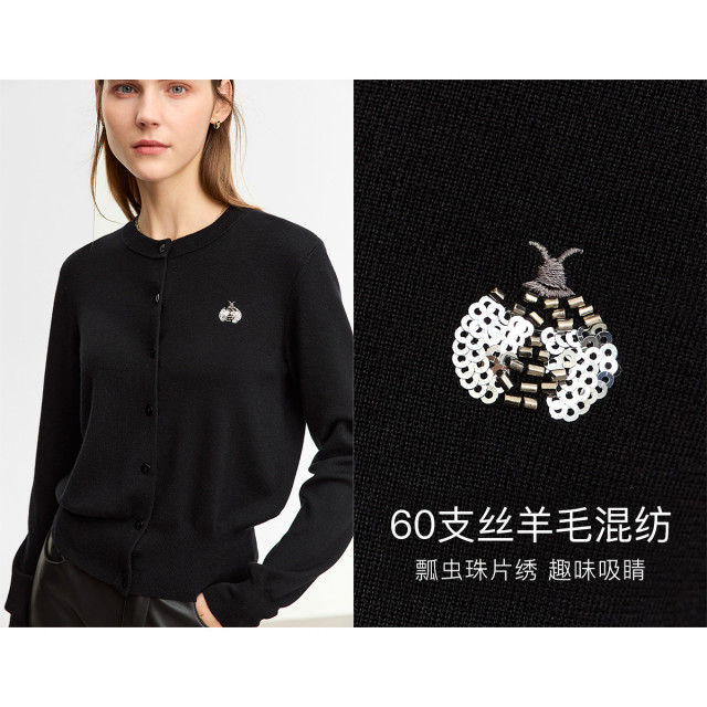 9900238.【有趣极简】春季圆领瓢虫珠片绣桑蚕丝羊毛针织开衫女