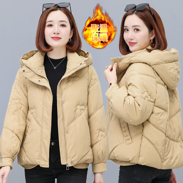 9905309.七玻威冬季女士时髦减龄休闲时尚保暖棉服【七玻威女装1】