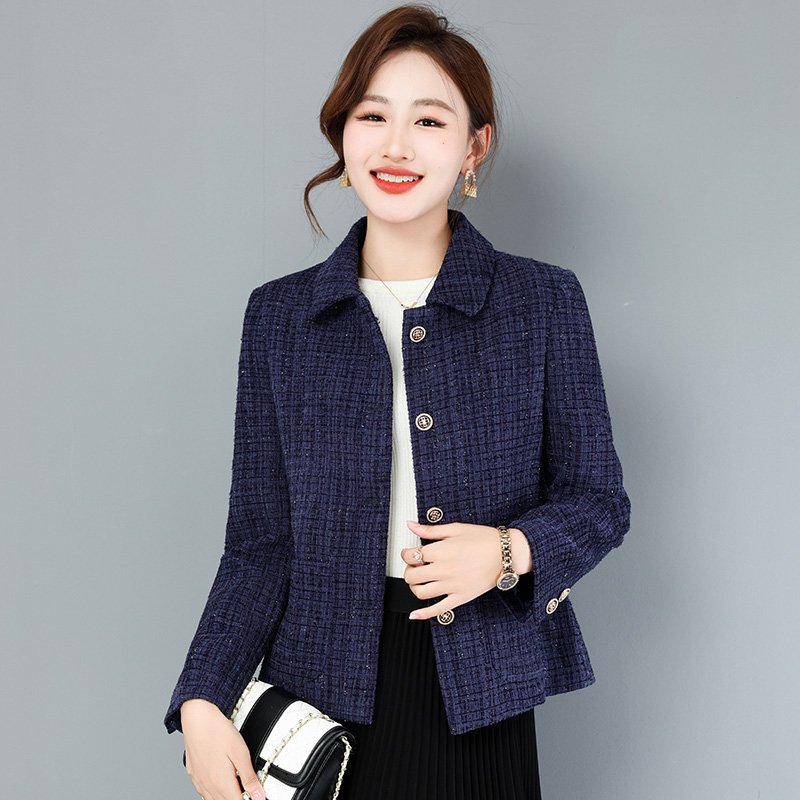 10038251.七玻威女士秋冬复古加厚翻领洋气小香风外套【七玻威女装1】