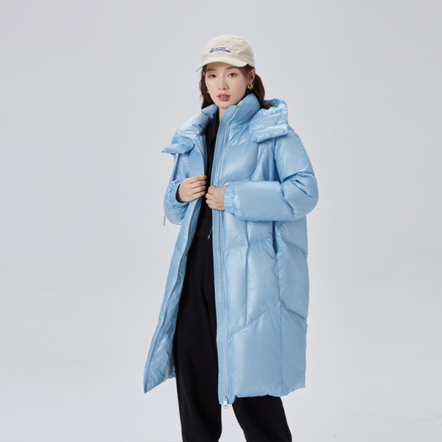 10917426.艾莱依亮色羽绒服女连帽拼色长款宽松时尚高级感冬季外套