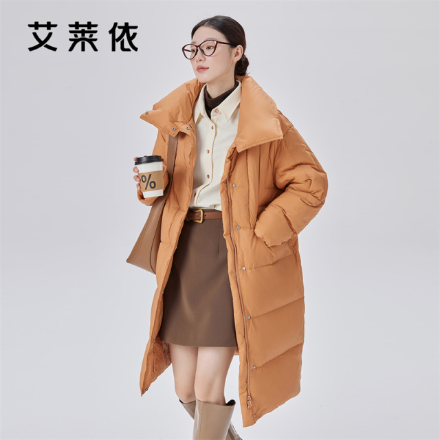 10917481.【限时直降120元】艾莱依明星同款立领羽绒服女冬H版简约时尚长款加厚外套