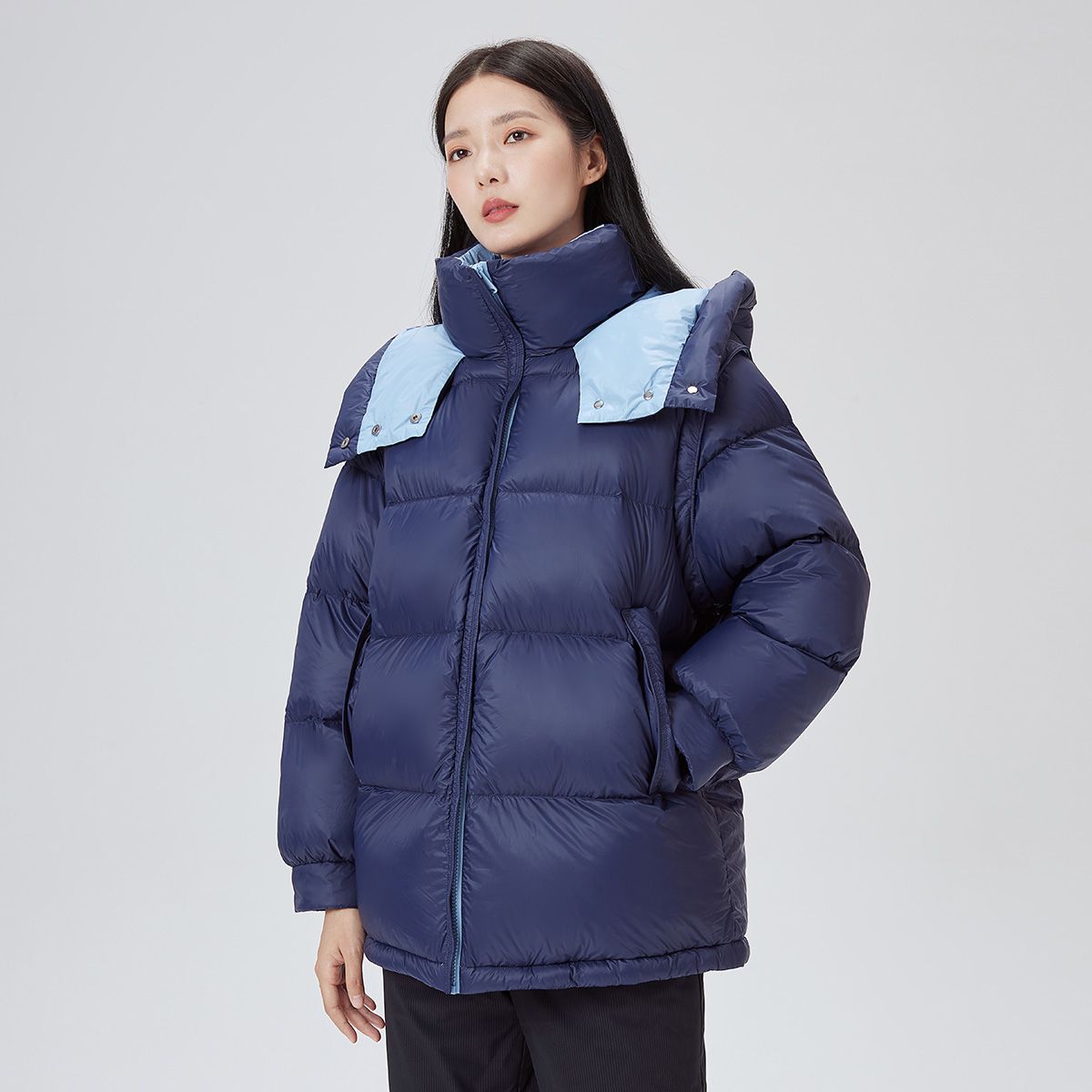 10917441.艾莱依户外运动防风加厚羽绒服女短款鸭绒外套