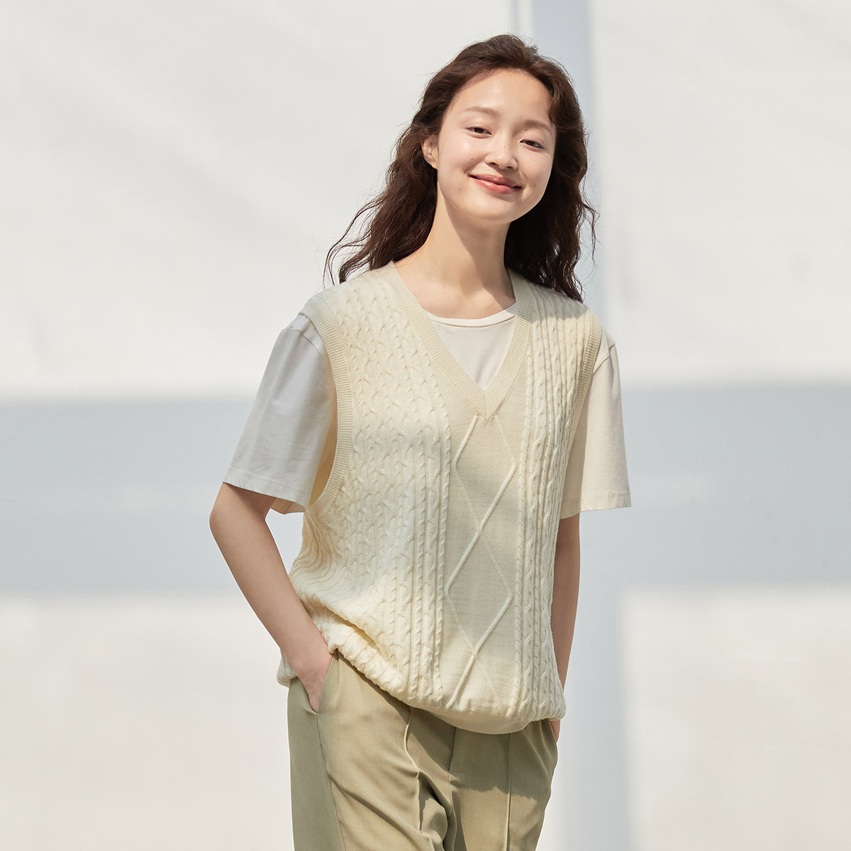 10148725.思诺芙德V领休闲保暖宽松舒适通勤百搭针织女式背心
