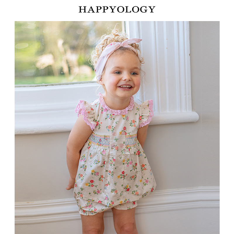 11846655.happyology英国女童短袖夏装套装宝宝衣服纯棉碎花上衣短裤两件套