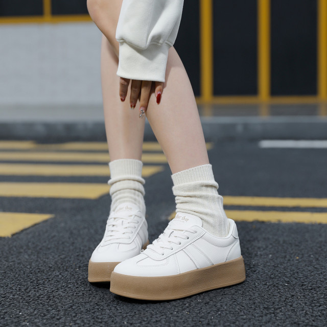 10382463.【必入德训鞋】新品百搭女板鞋厚底小白鞋女鞋