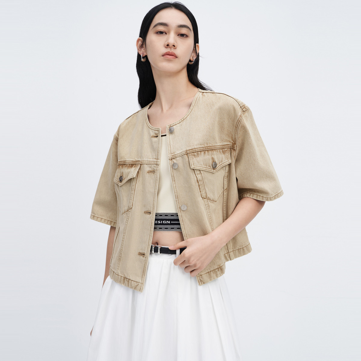 10423816.2024夏季新款复古设计做旧中袖短款女士牛仔外套