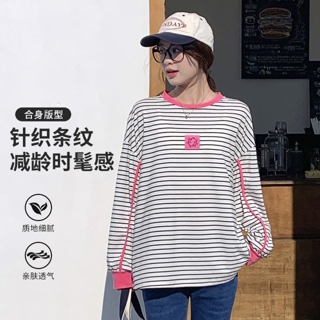 10432116.兔妈孕妇装春秋新款时尚打底针织圆领条纹简约百搭套头外穿孕妇上衣春