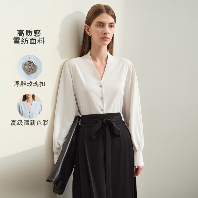 10519512.【法式通勤】春季新款V领灯笼袖雪纺衬衫女玫瑰纽扣衬衣上衣