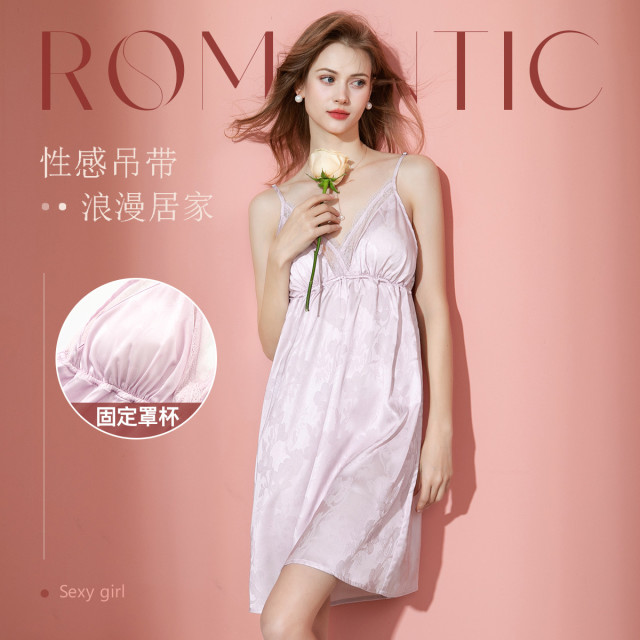 13187165.芬腾品牌专供轻奢风自带胸垫【蕾丝吊带裙冰丝】夏薄款蕾丝低领花纹性感睡裙高级感裙子