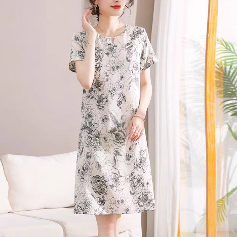 12640381.妈妈装夏季印花洋气优雅时尚连衣裙