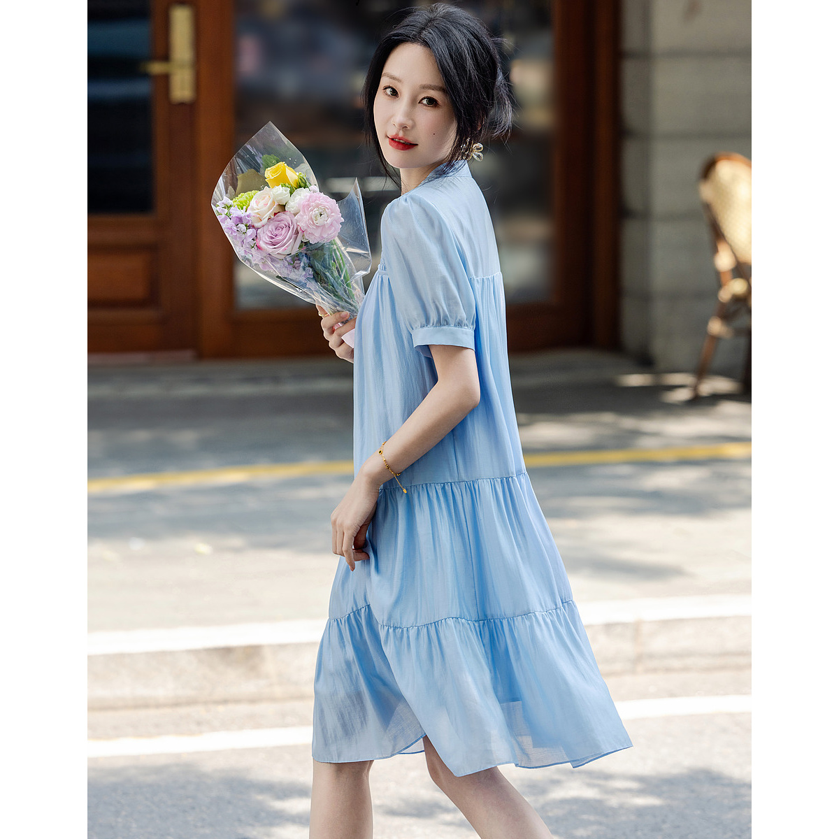 10686174.【少女风蓬蓬裙】夏法式浪漫泡泡袖a字轻龄显瘦连衣裙女中长款