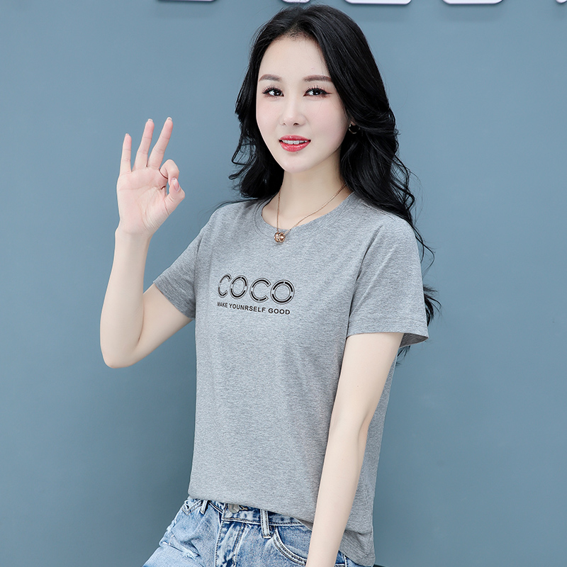 10726465.淘贝鼠夏季新款女式时髦减龄舒适百搭短袖T恤多色可选【淘贝鼠一口价39.9】