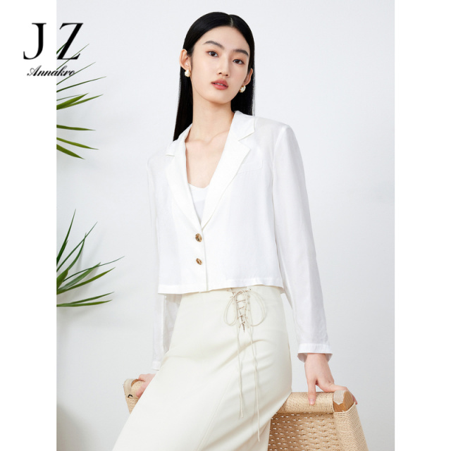 10758458.JZ玖姿简约截短式西装女装夏季轻薄款通勤西装上衣白色