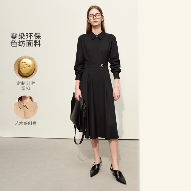 10866118.【零染环保】春季翻领不对称斜襟雪纺连衣裙女金属扣收腰裙