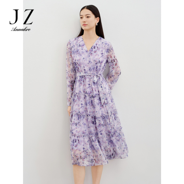 10891477.【草木系列】玖姿安娜蔻雪纺印花木耳边收腰连衣裙女2024春季新款